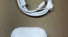 Used
													Apple AirPods Pro 2nd Gen - USB-C, photo 4 of 5