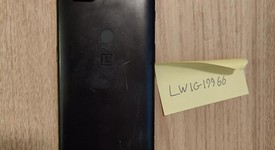 Good
													OnePlus 5T - Unlocked, Black, 128 GB, 8 GB, photo 1 of 4