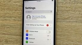 Good
													Apple iPhone SE 3rd Gen 2022 - Unlocked, Starlight, 128 GB, A2595, photo 3 of 12