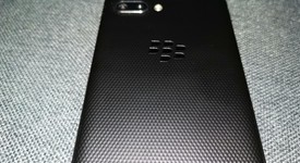 Mint
													Blackberry Key2 - Unlocked Non-US, Black, 64 GB, BBF100-6, photo 4 of 7