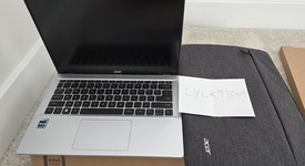 Mint
													Acer Swift Laptop, photo 4 of 7