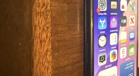 Good
													Apple iPhone SE 3rd Gen 2022 - T-Mobile, Midnight, 128 GB, A2595, photo 3 of 9