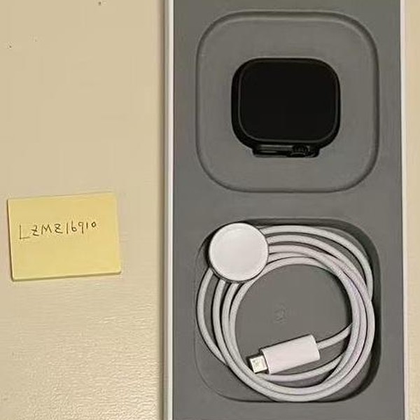 Apple Watch Ultra 2 49mm - Unlocked, Black, A2986