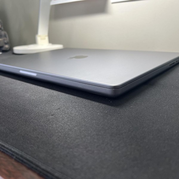 MacBook Pro 2023 - 16 inch - 1 TB, Gray, 16 GB, Apple M2 Pro 12-core