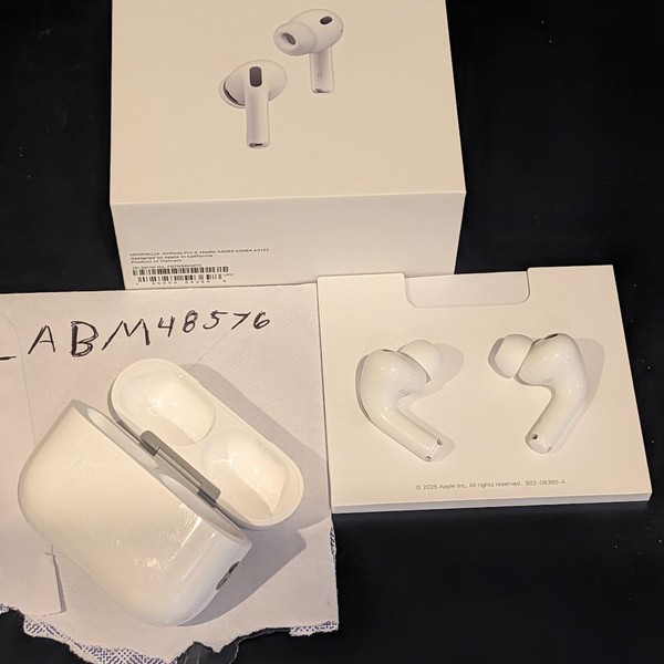 Apple AirPods Pro 3