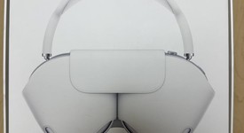 Used
													Apple AirPods Max - Silver, photo 5 of 7
