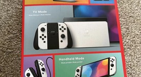 Good
													Nintendo Switch - OLED - White, 64 GB, photo 3 of 10