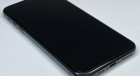 Mint
													Apple iPhone Xs - AT&T, Gray, 64 GB, A1920, photo 4 of 6