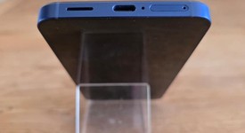 Mint
													Samsung Galaxy S25 Plus - Unlocked, Navy Blue, 256 GB, 12 GB, SM-S936U1, photo 3 of 6