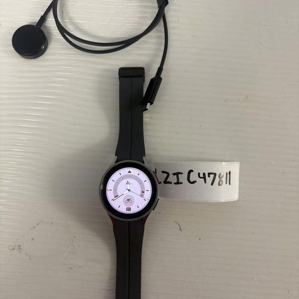 Samsung Galaxy Watch5 Pro - Wi-Fi, Black, 45mm, Golf Edition