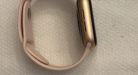 Good
													Apple Watch Series 6 40mm - Gold, A2291 - GPS, Aluminum, photo 2 of 16