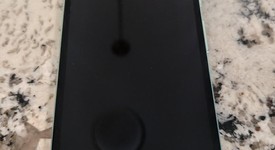 Fair
													Google Pixel 8a - Unlocked, Aloe, 128 GB, 8 GB, GKV4X, Sub-6 5G, photo 2 of 10