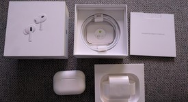 Used
													Apple AirPods Pro 2 - USB-C, photo 2 of 4