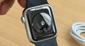 Good
													Apple Watch SE 1st Gen 40mm - Silver, A2351 - GPS, Aluminum, photo 4 of 8