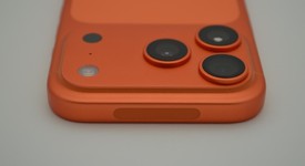 Mint
													Apple iPhone 17 Pro - Unlocked, Cosmic Orange, 256 GB, A3256, photo 5 of 12