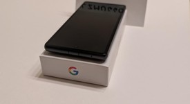 Mint
													Google Pixel 7a - Unlocked, Charcoal, 128 GB, 8 GB, GWKK3, photo 4 of 9