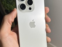 Apple iPhone 15 Pro