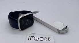 Good
													Apple Watch Series 9 45mm - Silver, A2980 - GPS, Aluminum, photo 4 of 4