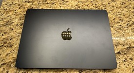 Good
													MacBook Air 2022 - 13" - Apple M2, Midnight, 256 GB, 8 GB, photo 2 of 10