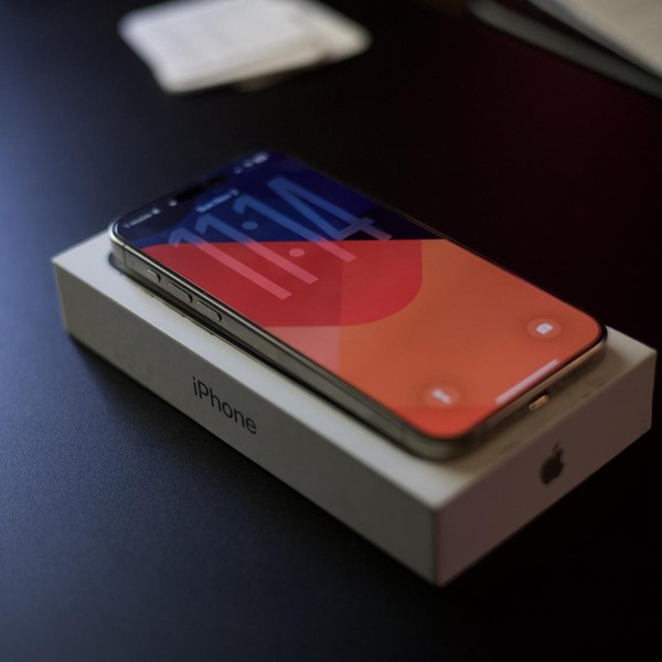 Apple iPhone 15 Pro Max - T-Mobile, 256 GB, Natural, A2849