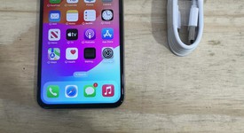Good
													Apple iPhone Xs Max - Unlocked, Silver, 64 GB, A1921, photo 3 of 9