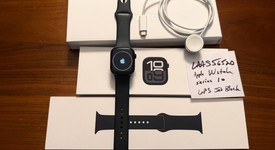 Good
													Apple Watch Series 10 42mm - Black, A2997 - GPS, Aluminum, photo 2 of 8