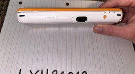 Mint
													New Nintendo 2DS XL - White & Orange, 1 GB, photo 5 of 9