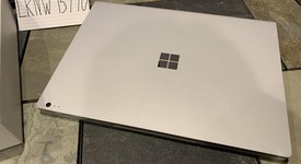 Mint
													Microsoft Surface Book 2 13.5" - I5, 256 GB, 8 GB, photo 2 of 14