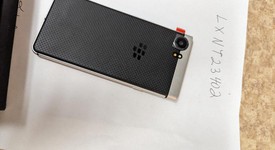 Mint
													Blackberry Keyone - Unlocked, Silver, 32 GB, 3 GB, BBB100-1, Regular, photo 3 of 7