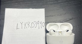 Used
													Apple AirPods Pro 2nd Gen - Lightning, photo 2 of 29