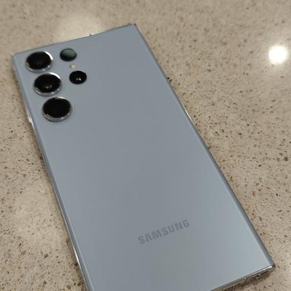 Samsung Galaxy S23 Ultra - Unlocked, 512 GB, Sky Blue, 12 GB, SM-S918U1