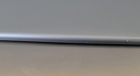 Good
													Apple iPad Pro 9.7" - Unlocked, Gray, 128 GB, A1674, photo 4 of 8