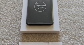 Mint
													Google Pixel 3 - Unlocked, Black, 64 GB, Google Edition, photo 4 of 6