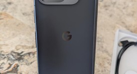 Mint
													Google Pixel 9 Pro Fold - Unlocked, Obsidian, 512 GB, GGH2X, photo 4 of 8