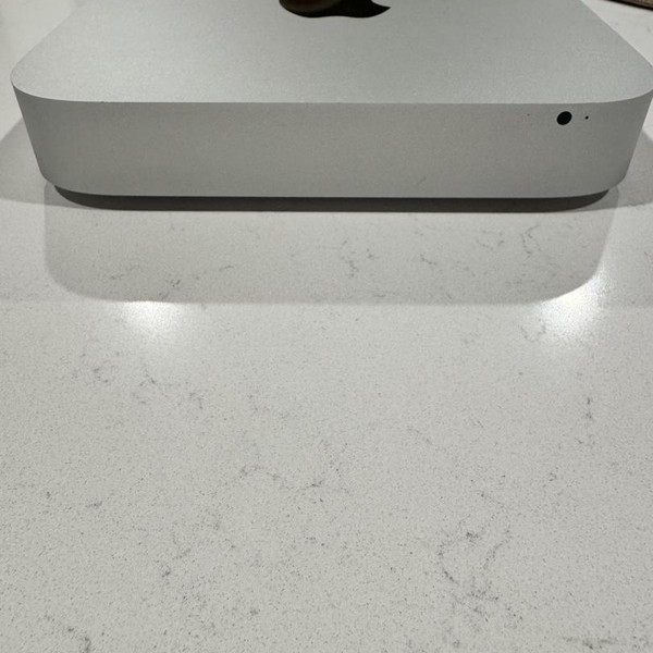 Mac mini 2014 - 1 TB, Silver, 8 GB, Intel Core i5