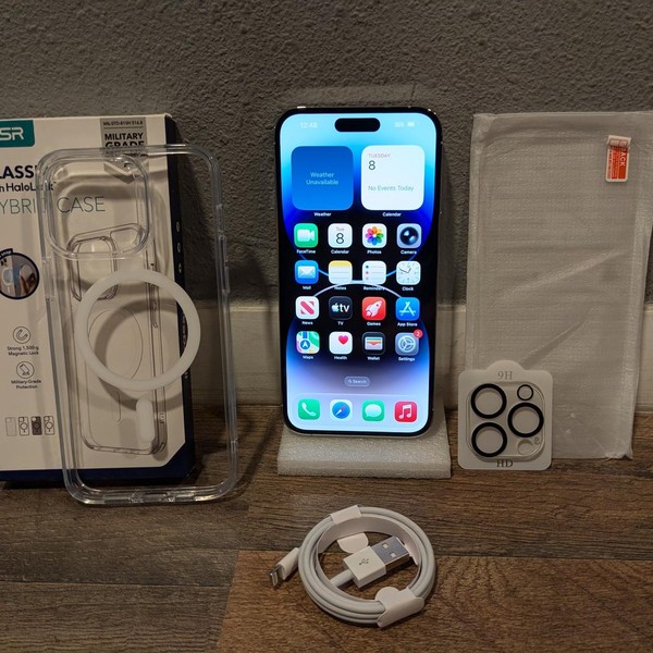Apple iPhone 14 Pro Max - Unlocked, 1 TB, Silver, A2651