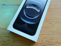 Apple iPhone 16e