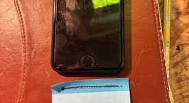 Good
													Apple iPhone SE 3rd Gen 2022 - Unlocked, Midnight, 64 GB, A2595, photo 2 of 5