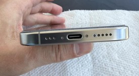 Mint
													Apple iPhone 16 Pro - Unlocked, Natural, 512 GB, A3083, photo 4 of 13
