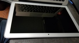 Good
													MacBook Air 2017 - 13" - Silver, 128 GB, 8 GB, photo 2 of 14