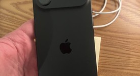 Mint
													Apple iPhone Air - Unlocked, Space Black, 256 GB, A3260, photo 5 of 12