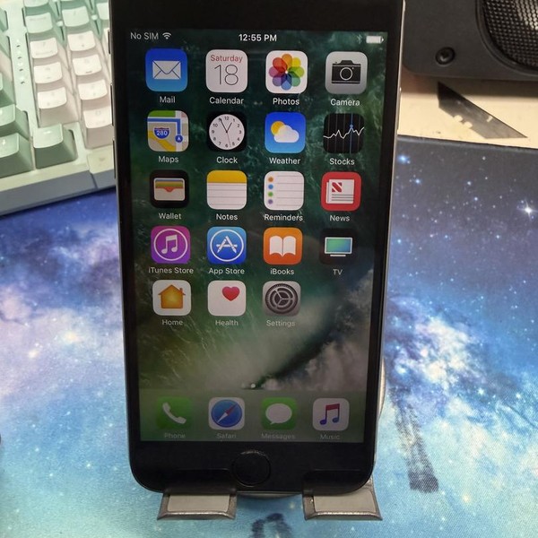 Apple iPhone 6 - Unlocked, 64 GB, Gray, A1549