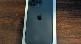 Mint
													Apple iPhone 14 Pro Max - Unlocked, Black, 128 GB, A2651, photo 4 of 5