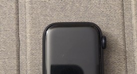 Mint
													Apple Watch SE 2nd Gen 40mm - Midnight, A2722 - GPS, Aluminum, photo 2 of 9