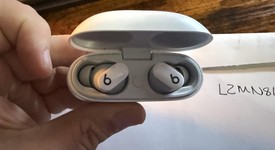 Used
													Beats Studio Buds - White, photo 2 of 6