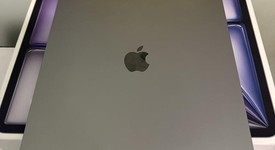 Mint
													Apple iPad Air 13" (M3) 2025 - Wi-Fi, Gray, 128 GB, photo 5 of 8