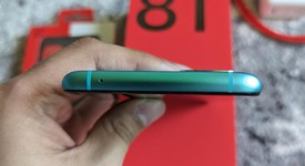 Mint
													OnePlus 8T - Unlocked, Green, 256 GB, 12 GB, photo 3 of 9