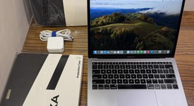 Fair
													MacBook Air 2018 - 13" - I5, Gray, 512 GB, 16 GB, photo 1 of 8