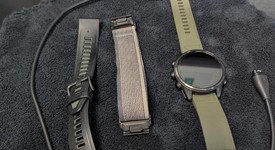 Good
													Garmin Fenix 8 - Carbon, AMOLED, photo 1 of 6