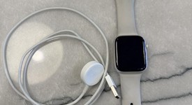 Good
													Apple Watch Series 8 45mm - Silver, A2771 - GPS, Aluminum, photo 3 of 7